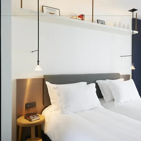 Hotel Perpetual Elysee Montaigne 4*