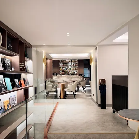 Perpetual Elysee Montaigne Hotel 4*