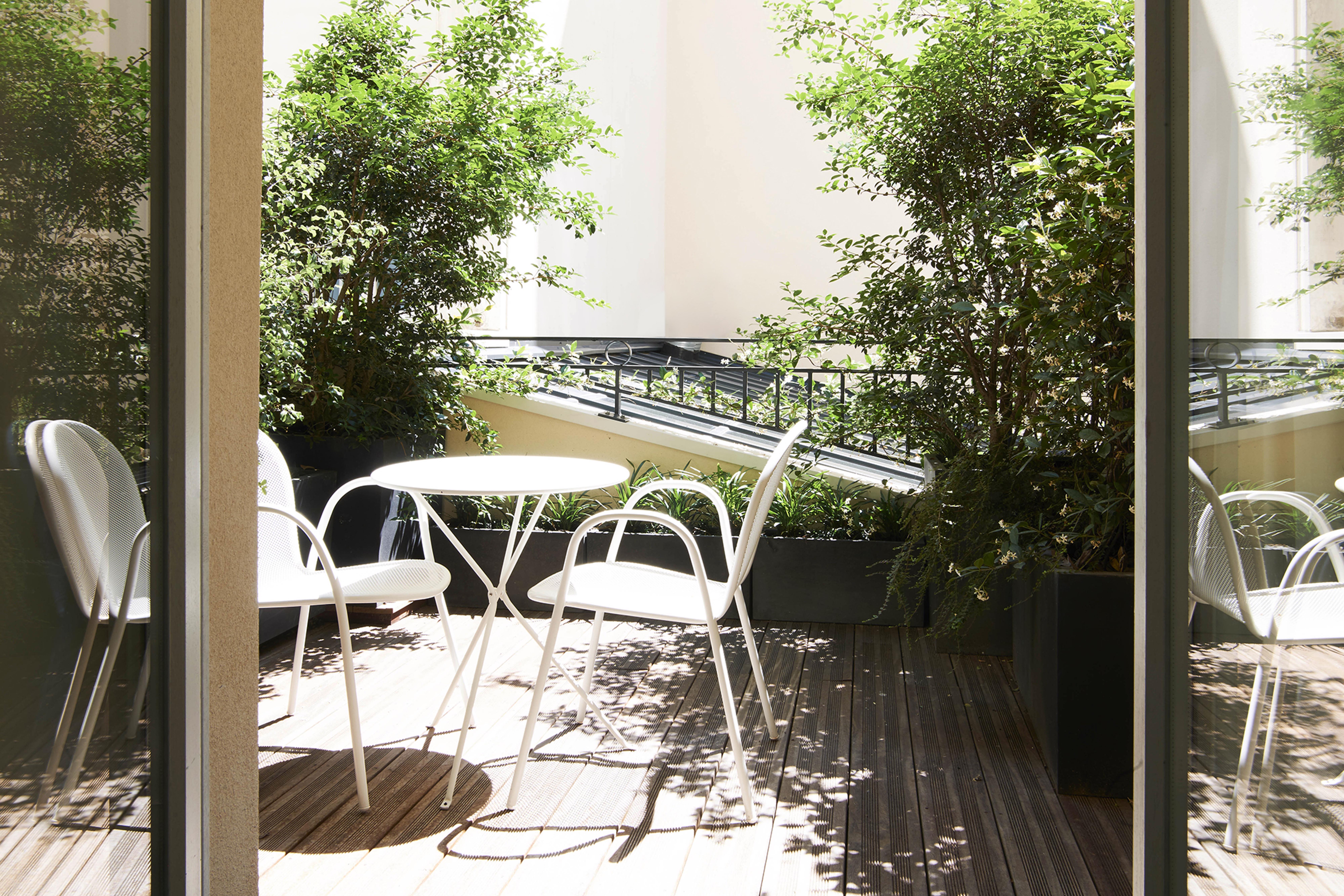 Perpetual Elysee Montaigne 4* Parigi