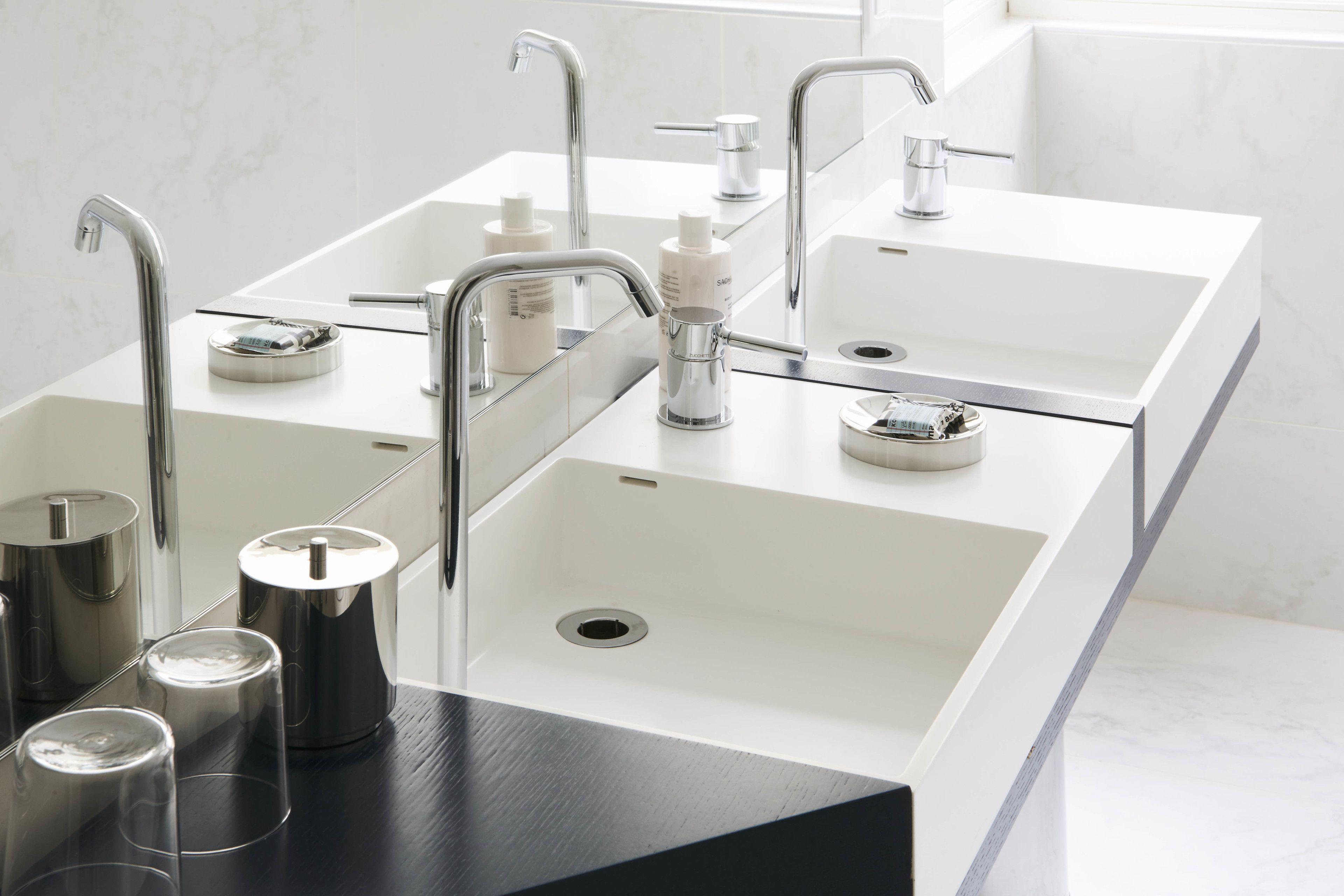 Perpetual Elysée Montaigne Parigi