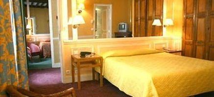Perpetual Elysee Montaigne 4* Parigi