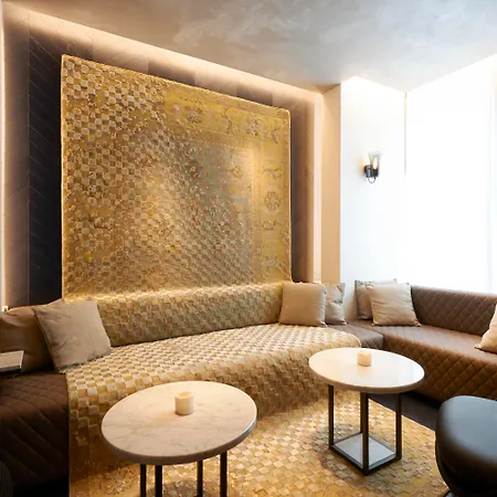 Hotel Perpetual Elysée Montaigne 4*